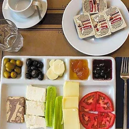 Grand Ξενοδοχείο 3*