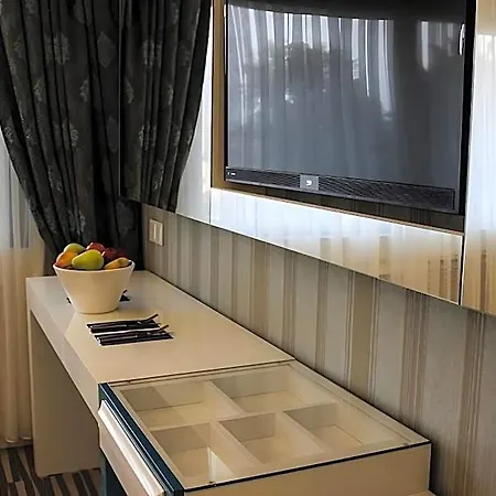 Grand Ξενοδοχείο 3*