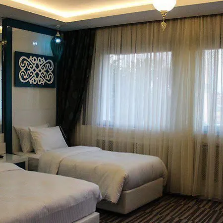 فندق غراند 3*